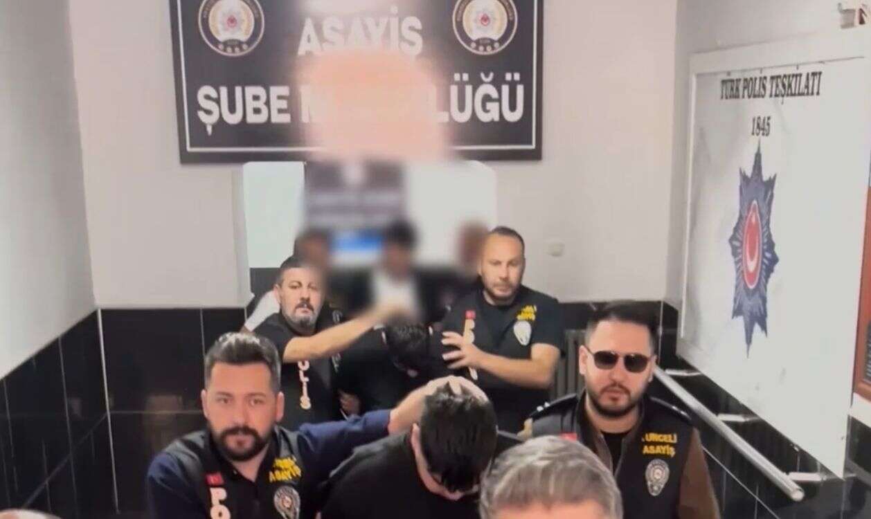 Faizsiz kredi vaadiyle 100 milyonluk vurgun! Konya dahil 4 ilde baskın yediler 9
